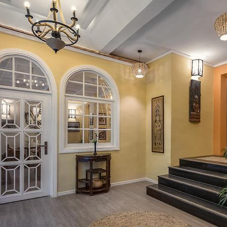 Botum Palace Hotel Phnom Penh Ngoại thất bức ảnh