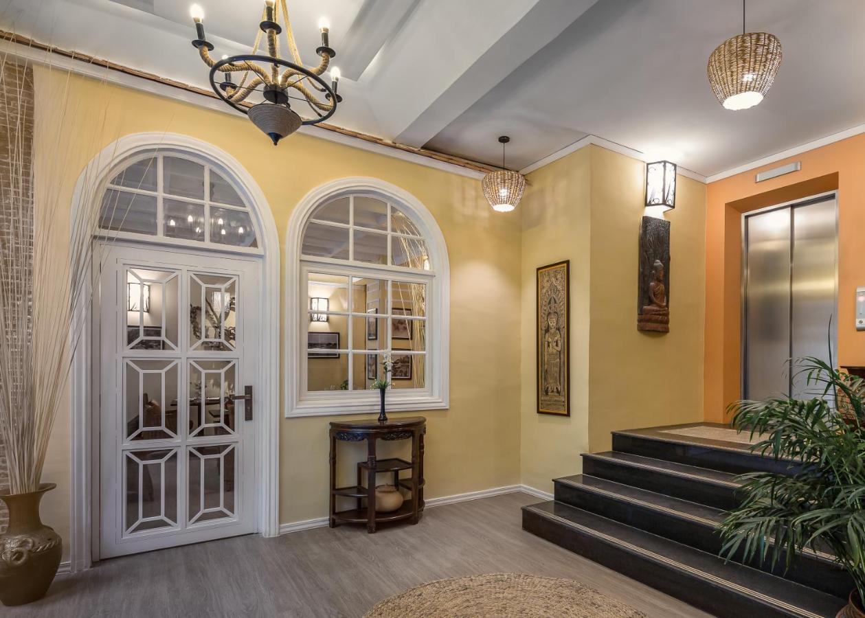 Botum Palace Hotel Phnom Penh Ngoại thất bức ảnh