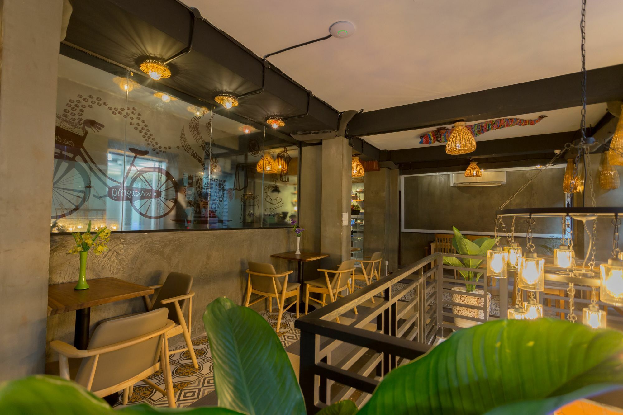 Botum Palace Hotel Phnom Penh Ngoại thất bức ảnh